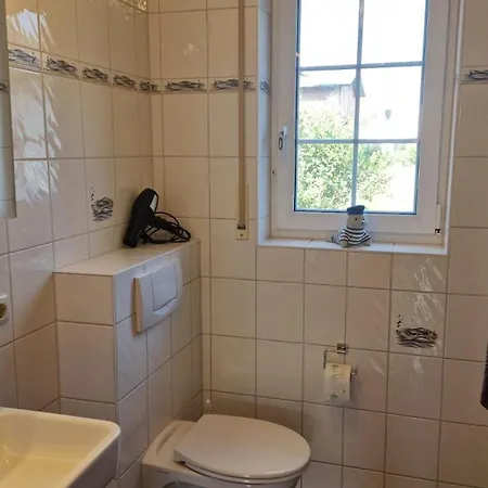 Semesterbostad Am Achterwasser *